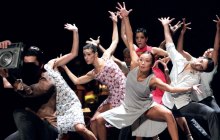 Tiportovia / Rain dogs