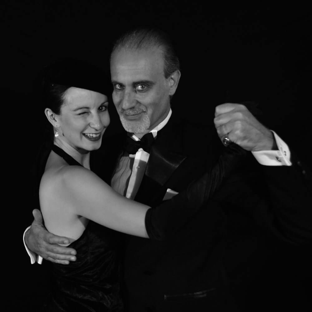 La commedia del tango