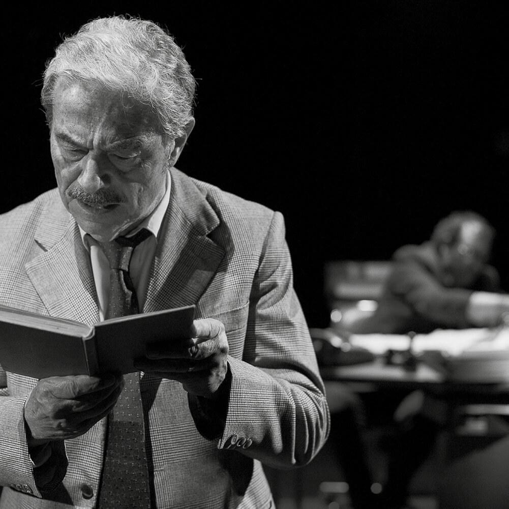 Un borghese piccolo piccolo