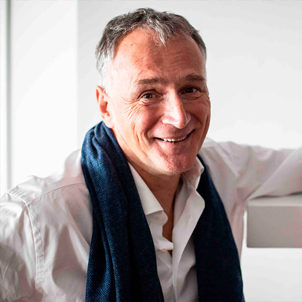 Infinitamente piccolo, infinitamente grande